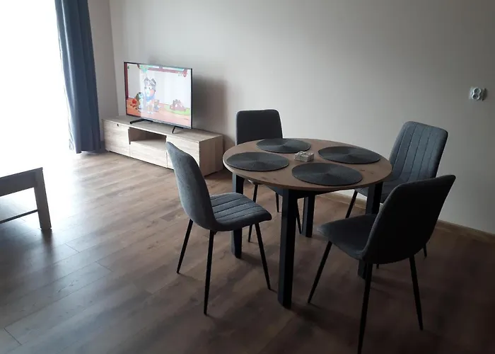 شقة Grand Nad Ilawka ايوافا